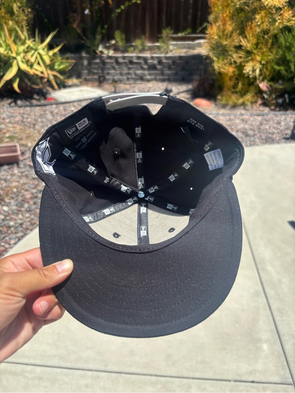 Hat - Picture 5 of 5